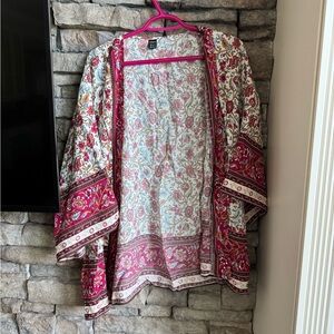 SHEIN Floral Kimono with Pink and Red Hues